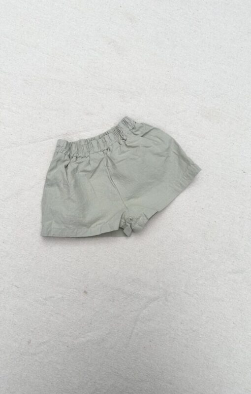 Linen shorts khaki
