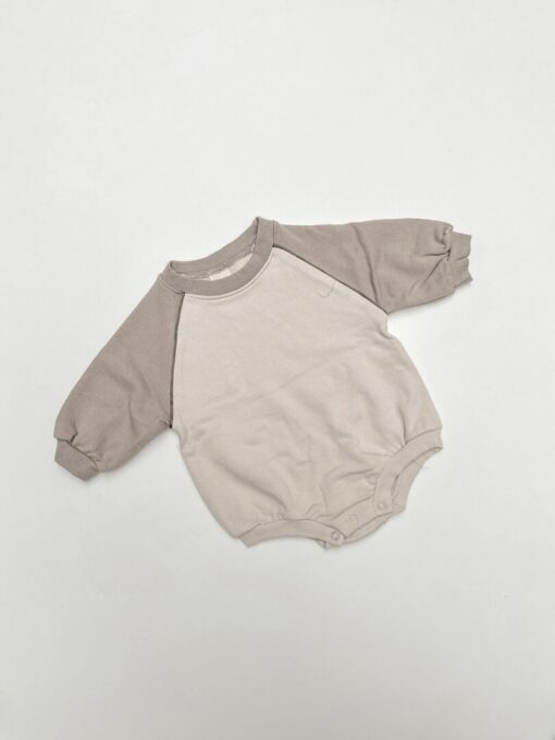 Raglan bodysuit