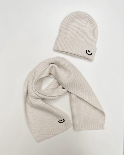 Beanie + scarf set IVORY